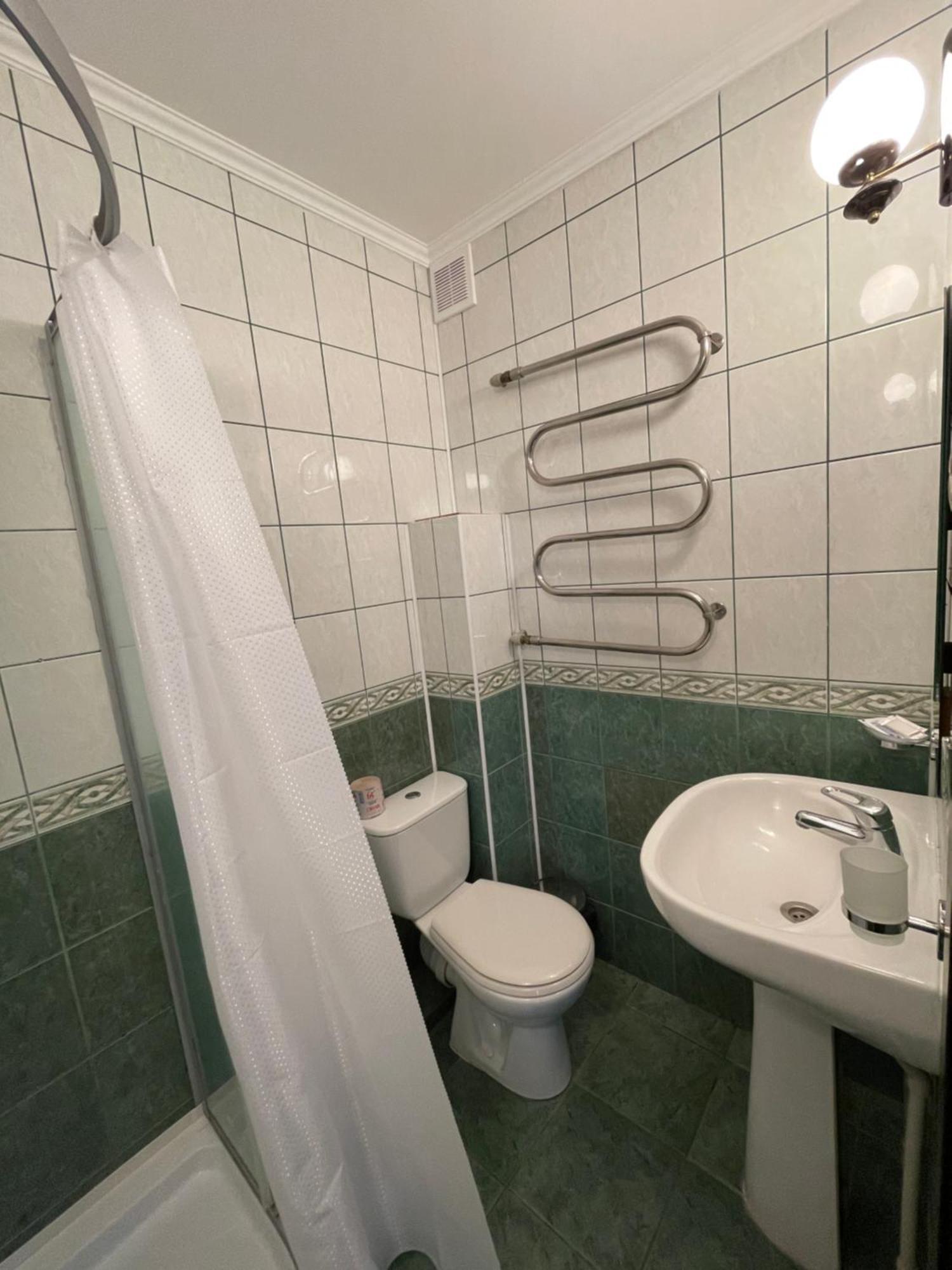 Готель "Дубно" Habitación foto